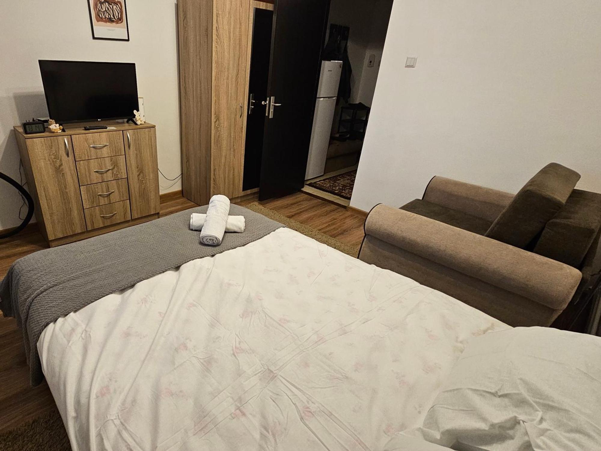 Cozy Studio Brăila Exterior foto